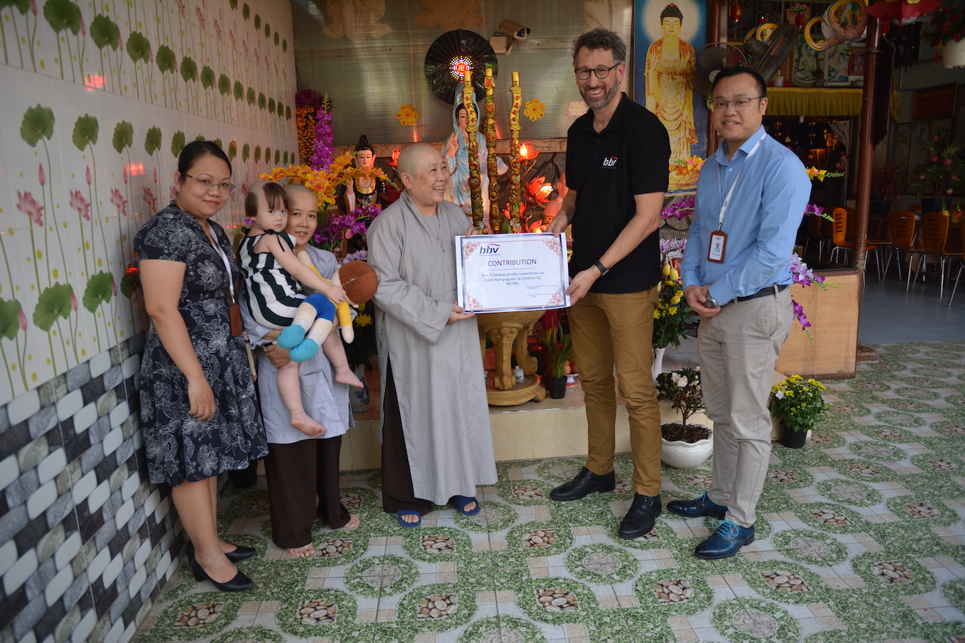 Vietnam_Kloster_Waisenhaus «Linh Son Pagoda»